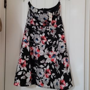 NWT Strapless Express Dress